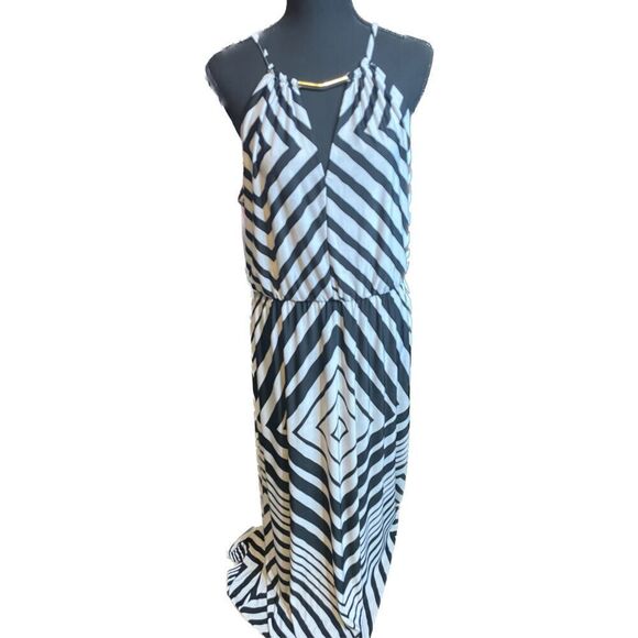 NWT-Milano Black & White Maxi Dress-LARGE - Picture 1 of 2